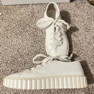 Tory Burch White Calf Leather Scallop Sneakers